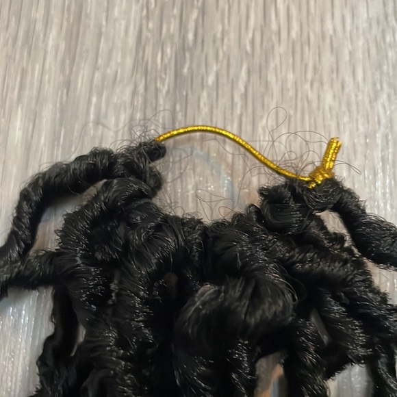 7 pack of black twists - Picture 3 of 3